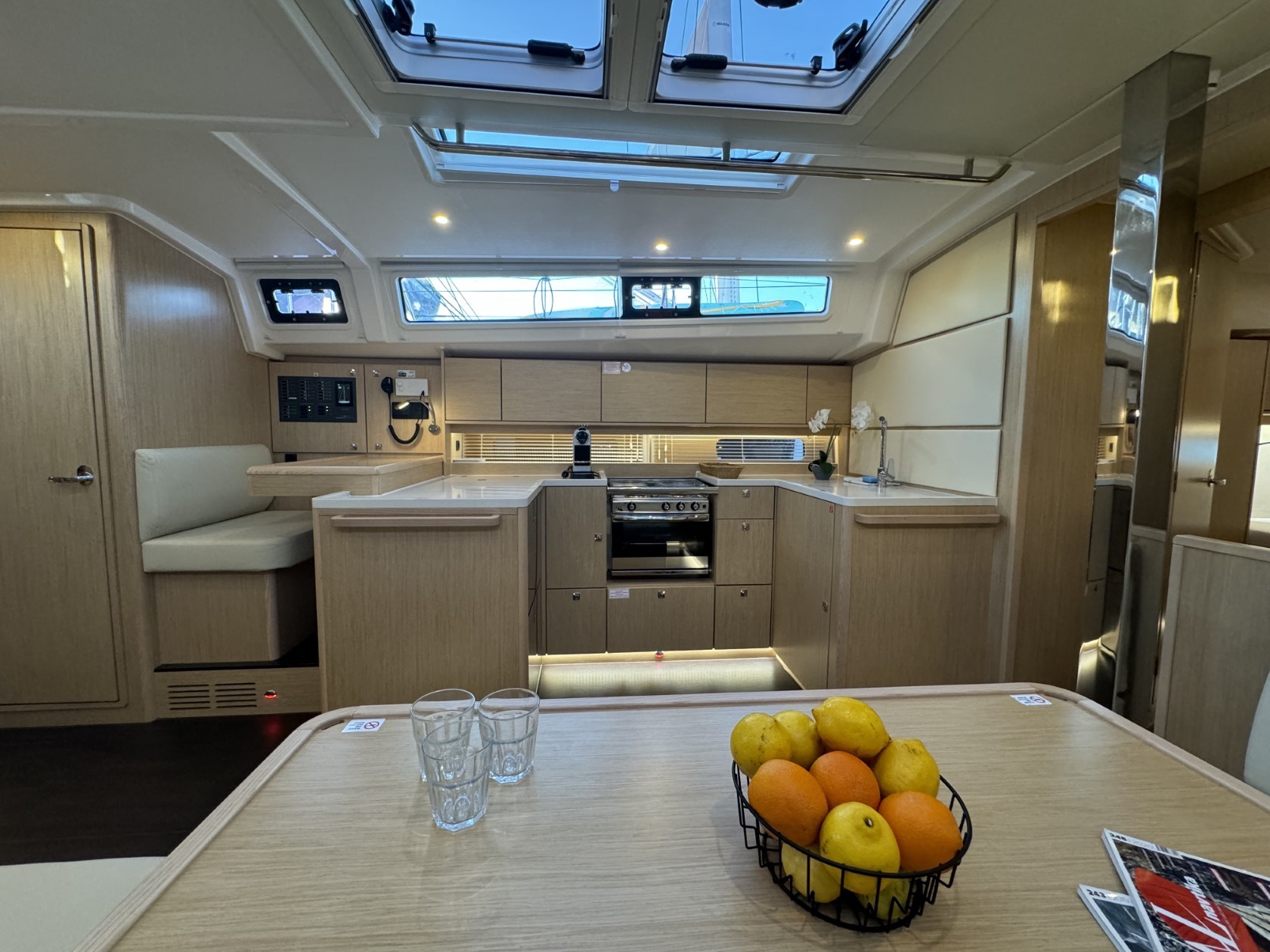 Bavaria C46, Sabina | Yacht Charter Croatia