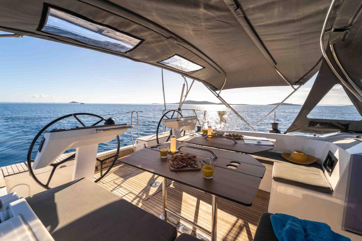 Bavaria C46, Sofia | Yacht Charter Croatia