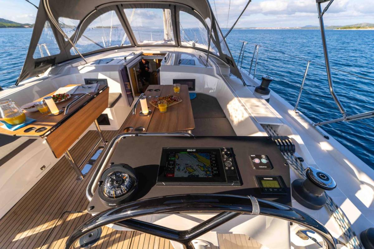 Bavaria C46, Sofia | Yacht Charter Croatia