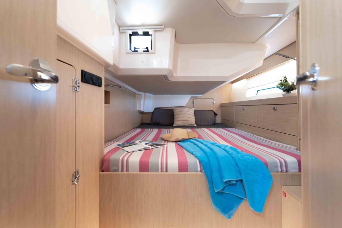 Bavaria C46, Sofia | Yacht Charter Croatia