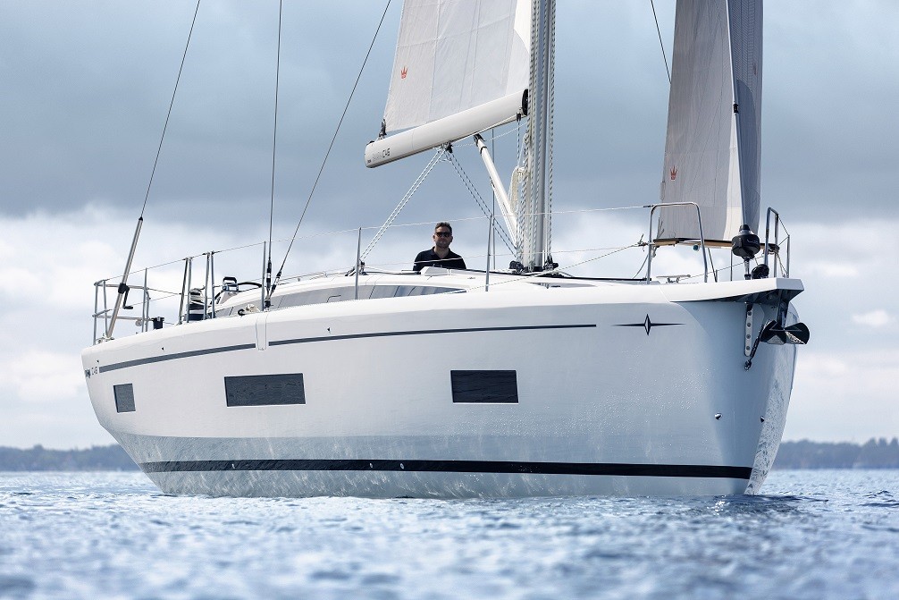 Bavaria C46, Sestrica Vela | Yacht Charter Croatia