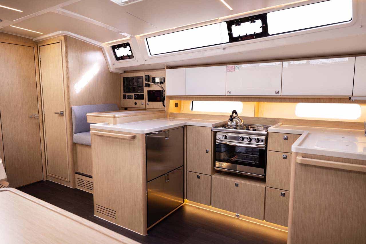 Bavaria C46, NN2 | Yacht Charter Croatia