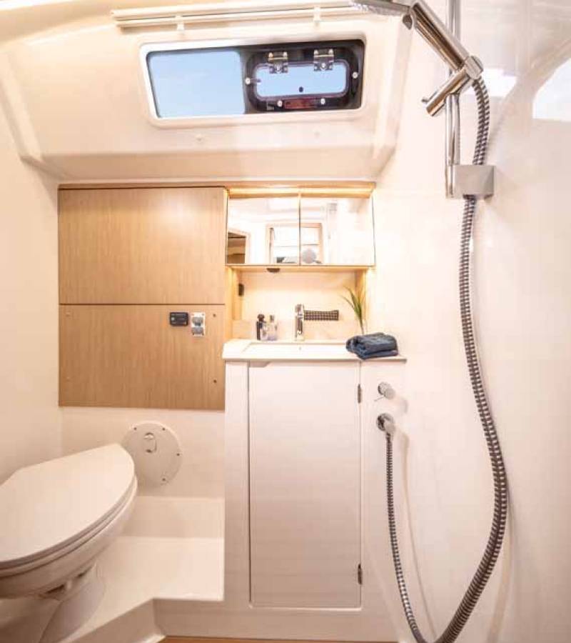 Bavaria C46, NN2 | Yachtcharter Kroatien