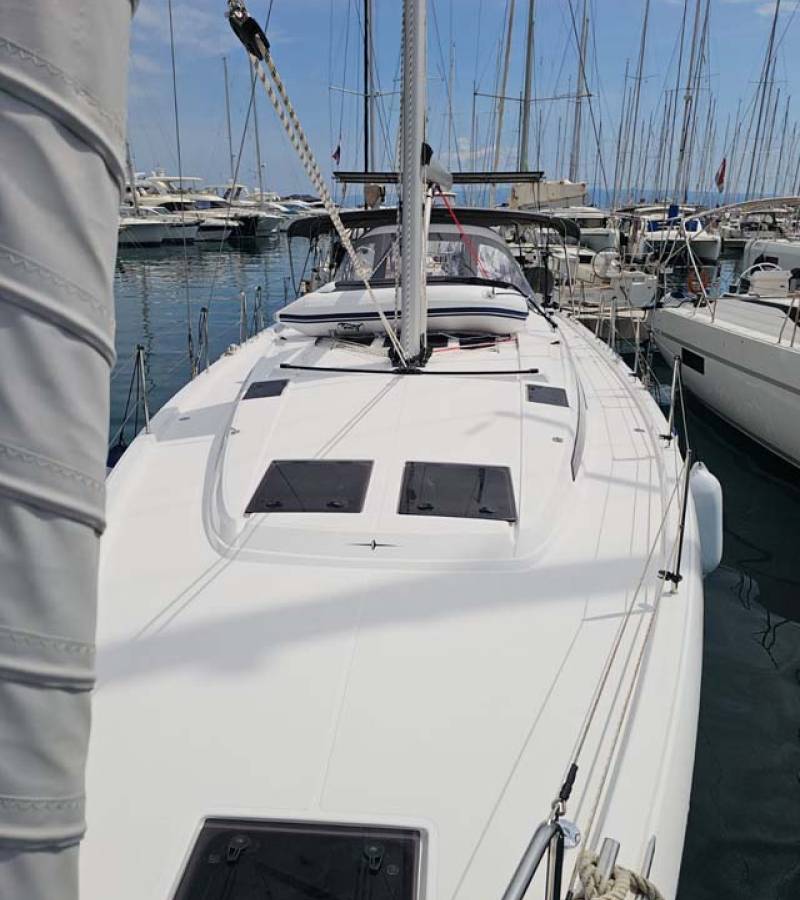 Bavaria C46, Nonica | Yacht Charter Croatia