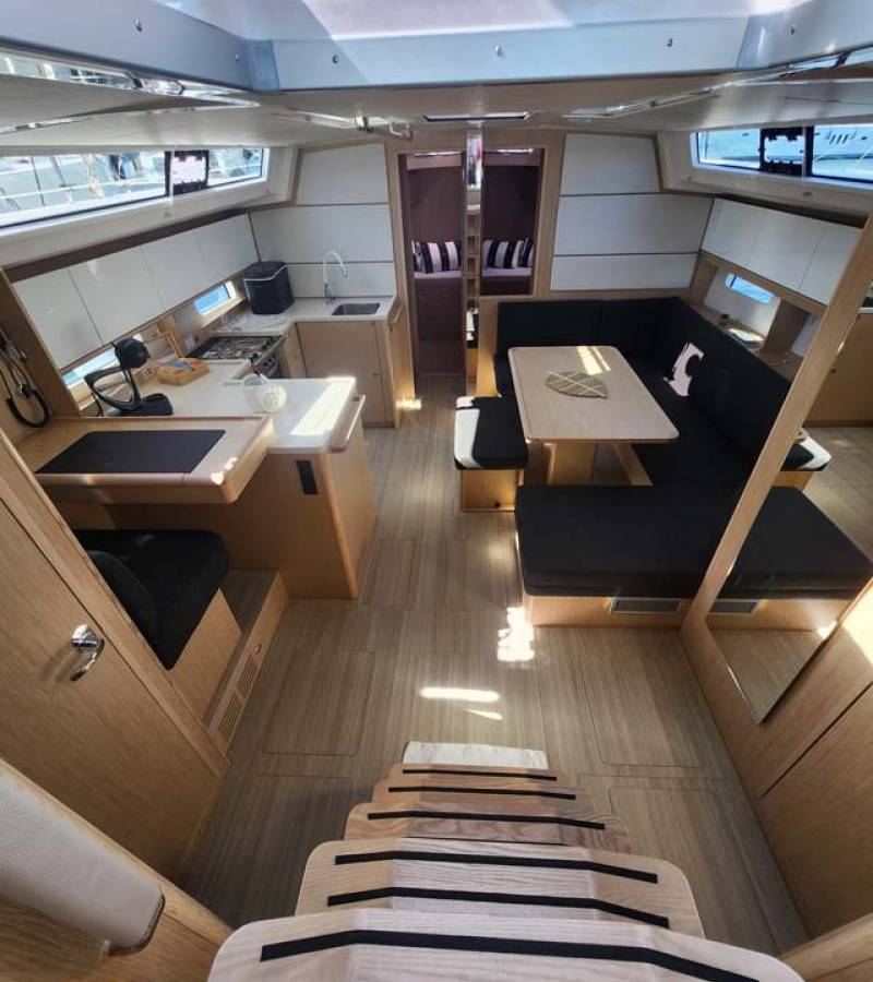 Bavaria C46, Nonica | Yacht Charter Croatia