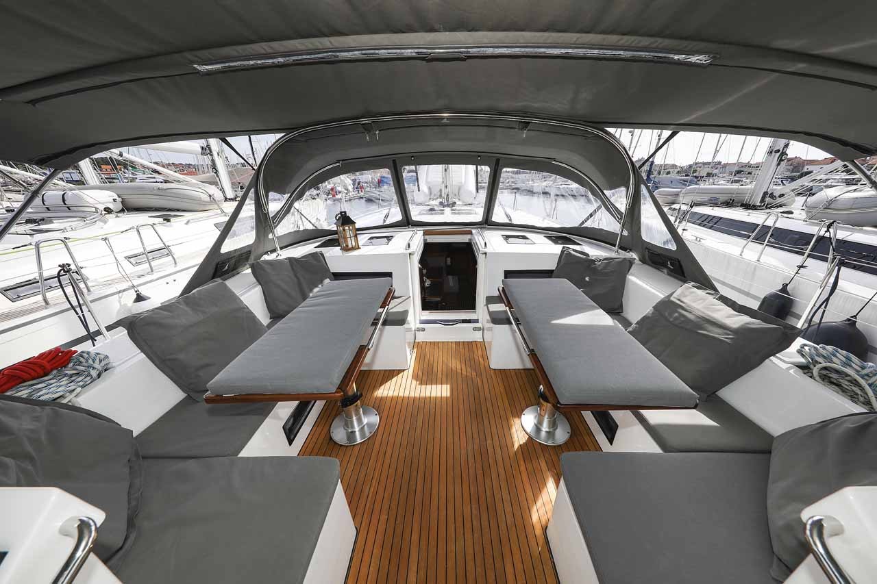 Bavaria C50 Holiday, Gogi-II | Yacht Charter Croatia