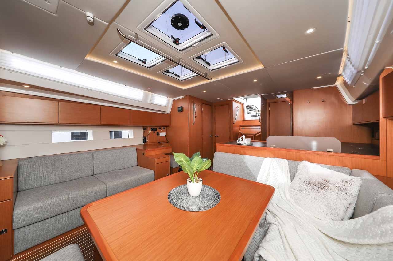 Bavaria C50 Holiday, Gogi-II | Yacht Charter Croatia