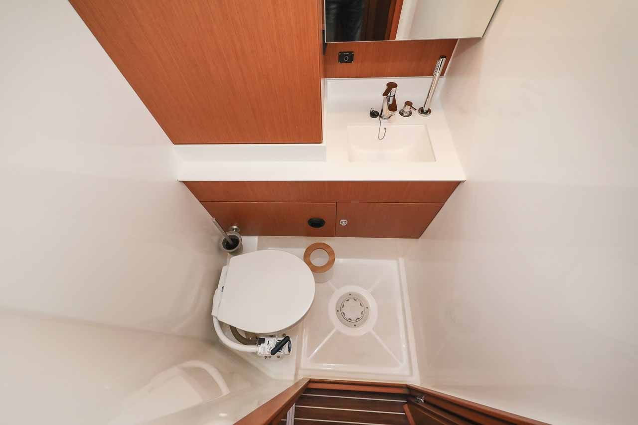 Bavaria C50 Holiday, Gogi-II | Yacht Charter Croatia