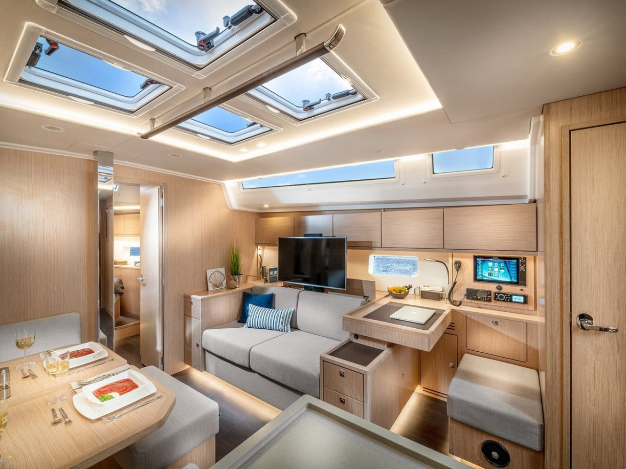 Bavaria C50 Holiday, Hangover | Yachtcharter Kroatien