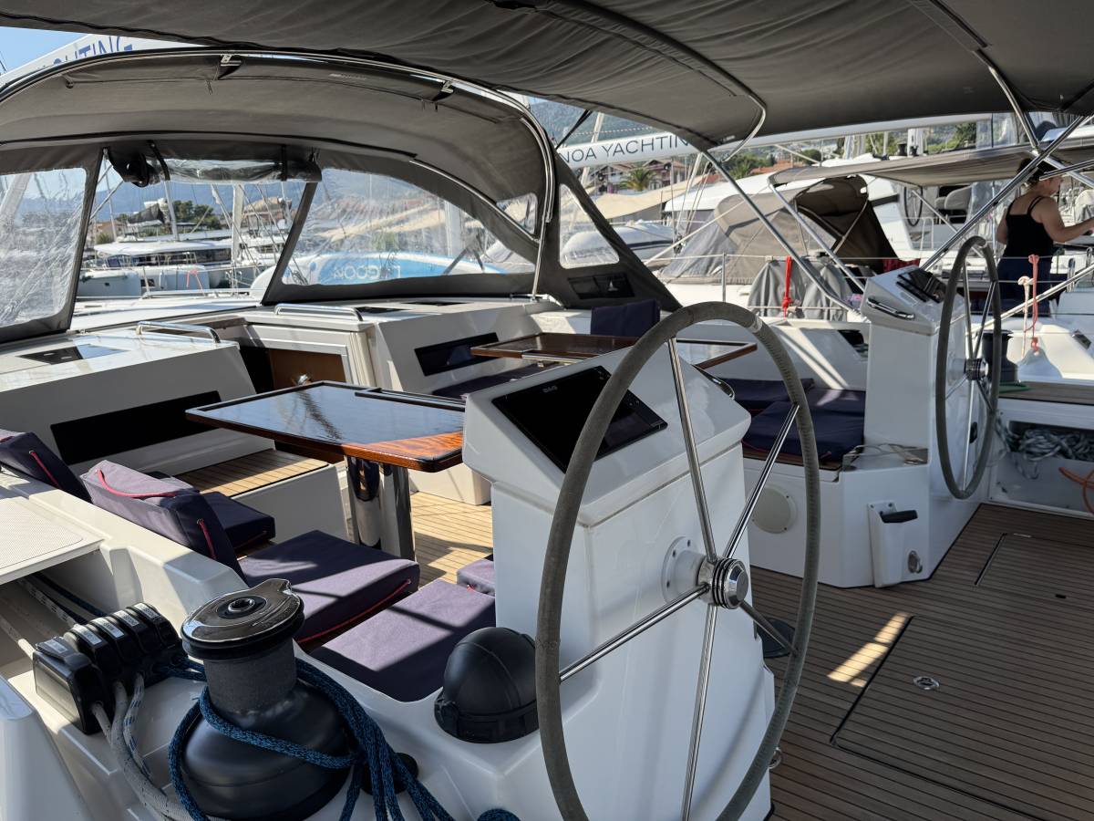 Bavaria C50 Holiday, Ciao Bella | Yacht Charter Croatia