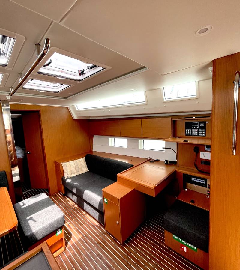 Bavaria C50 Holiday, Ciao Bella | Yacht Charter Croatia