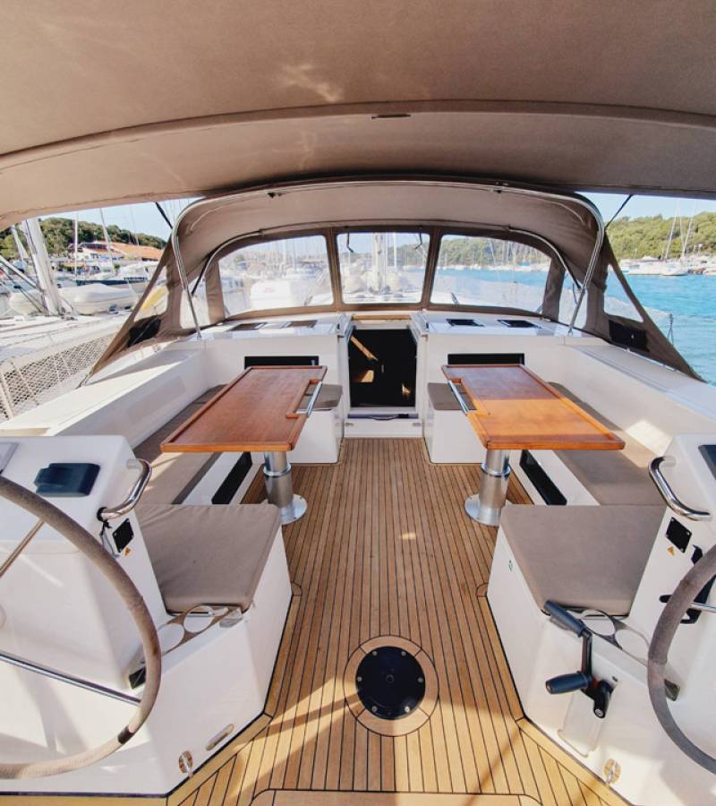 Bavaria C50 Style, Novara | Yacht Charter Croatia