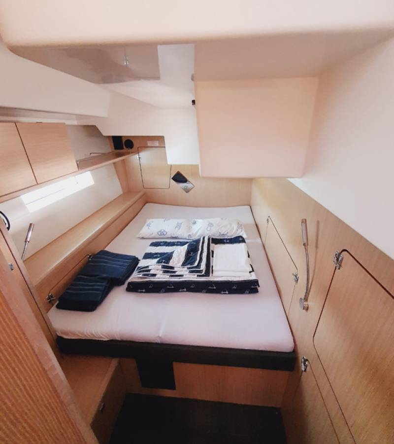 Bavaria C50 Style, Novara | Yacht Charter Croatia