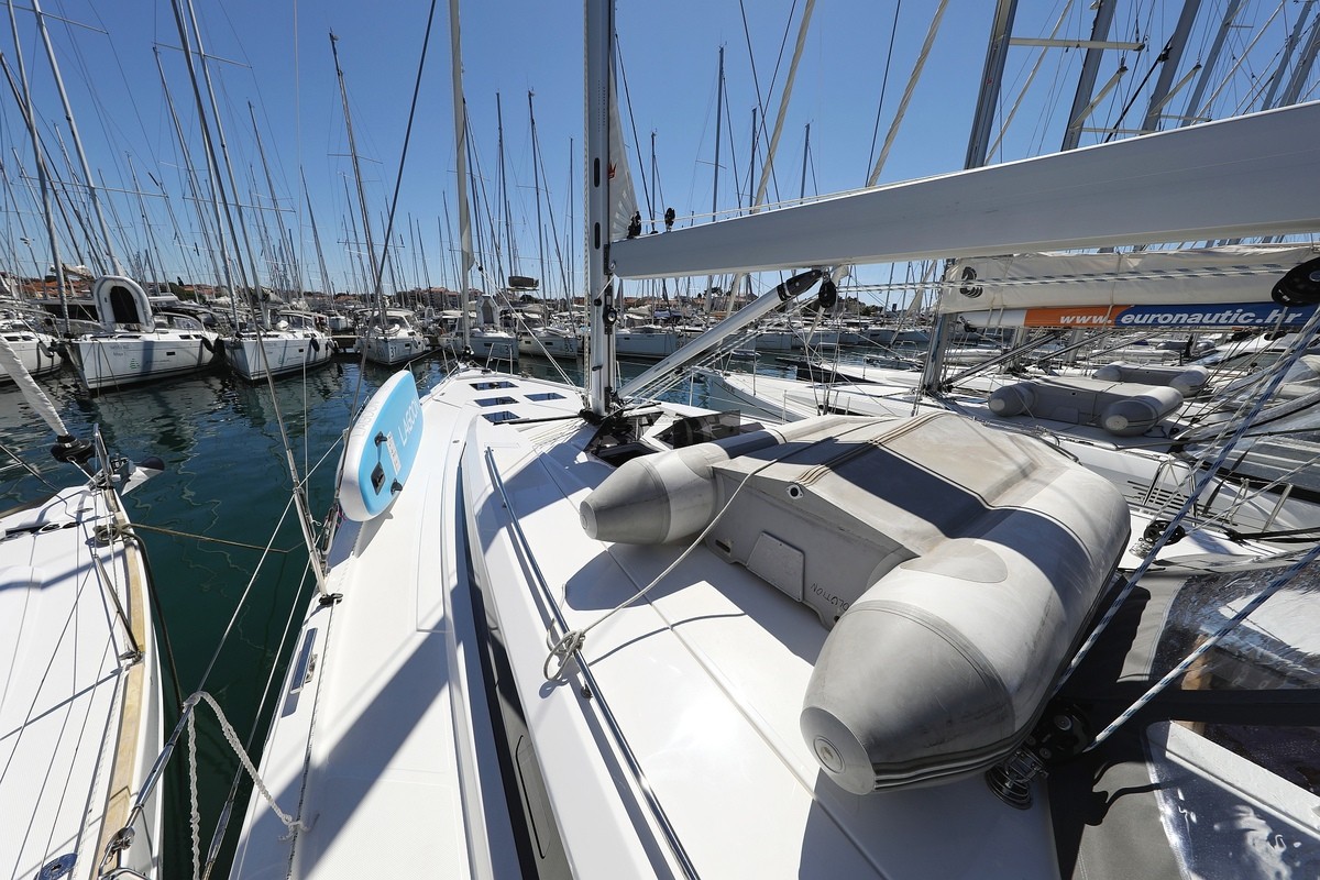 Bavaria C50 Style, Naltoya | Yacht Charter Croatia