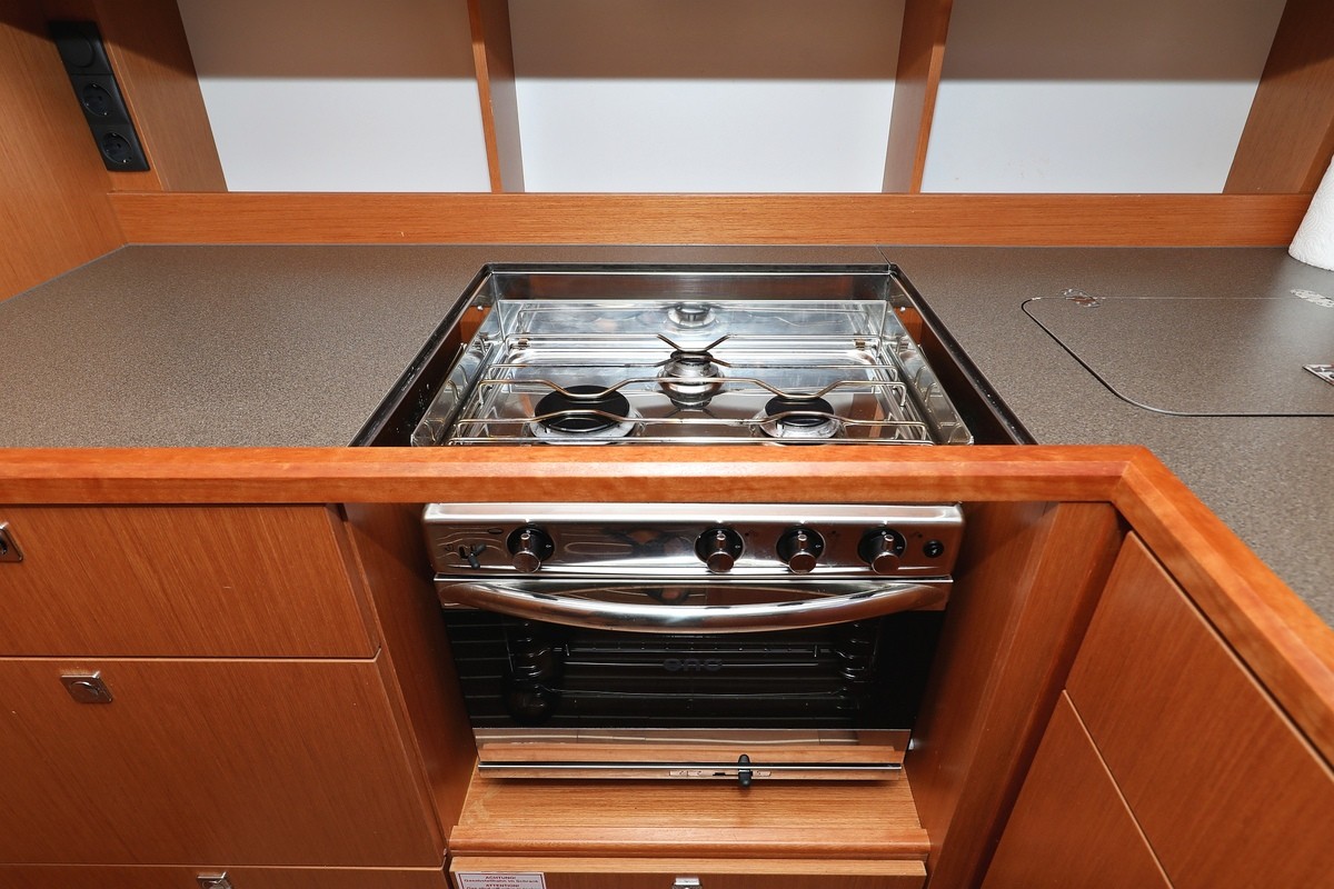 Bavaria C50 Style, Naltoya | Yacht Charter Croatia