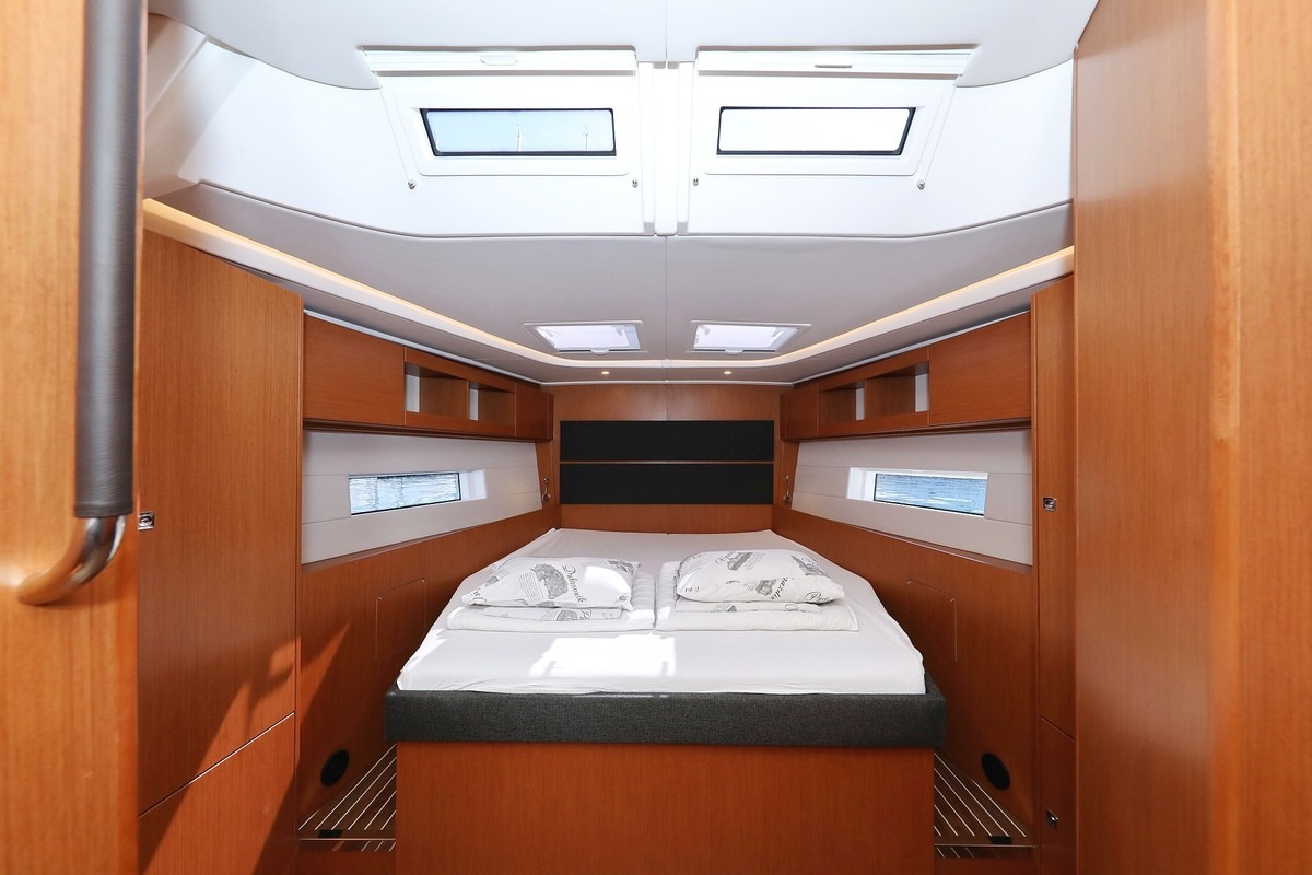 Bavaria C50 Style, Naltoya | Yacht Charter Croatia
