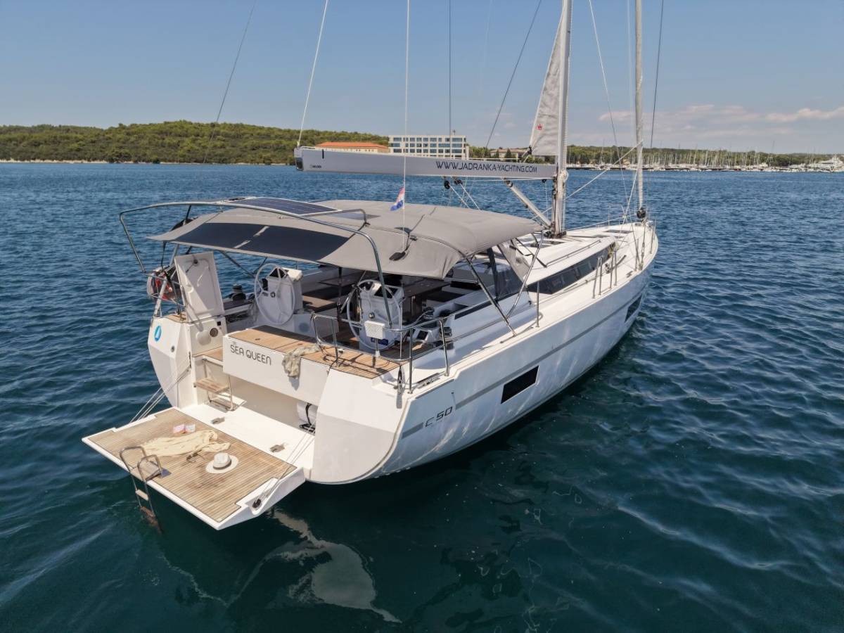 Bavaria C50 Style, Sea Queen | Noleggio di Yacht Croazia