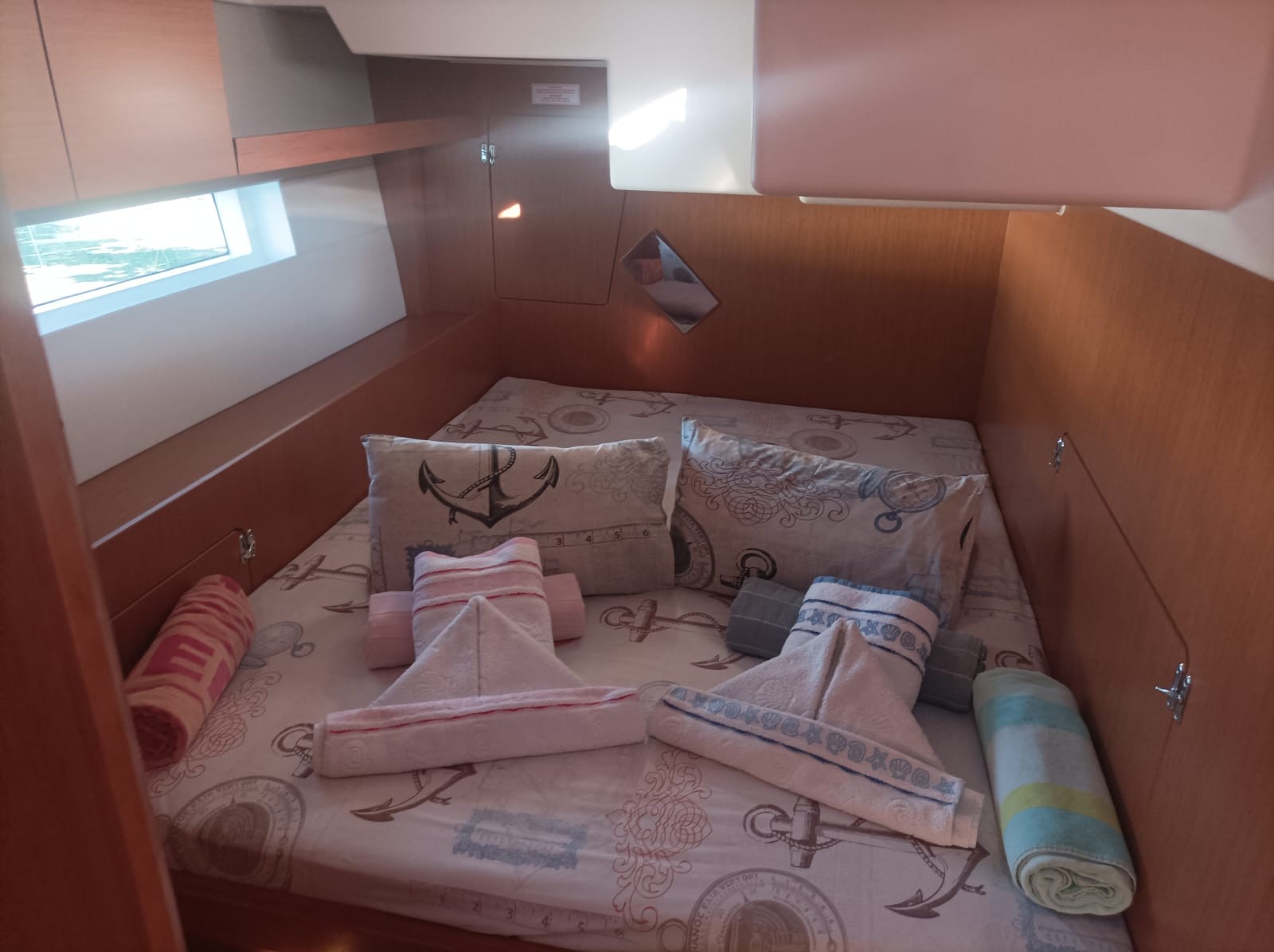 Bavaria C50, Roza Deflores 2 | Yacht Charter Croatia