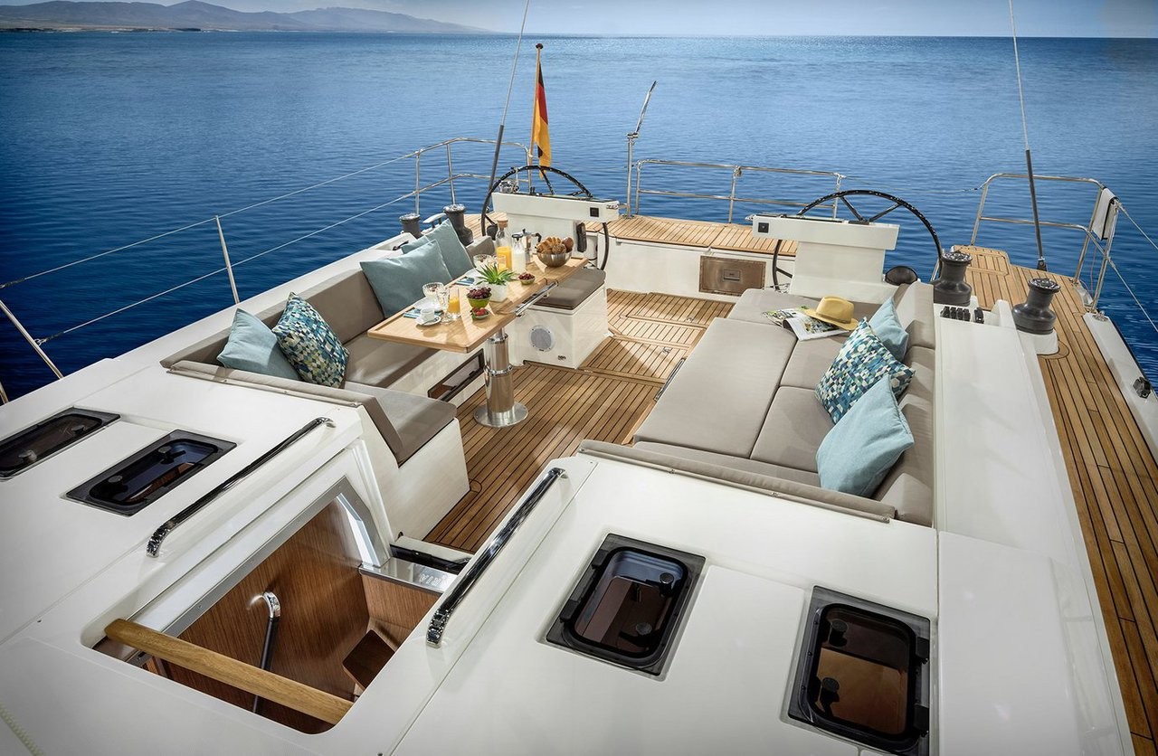 Bavaria C57 Style, Mina | Yacht Charter Croatia