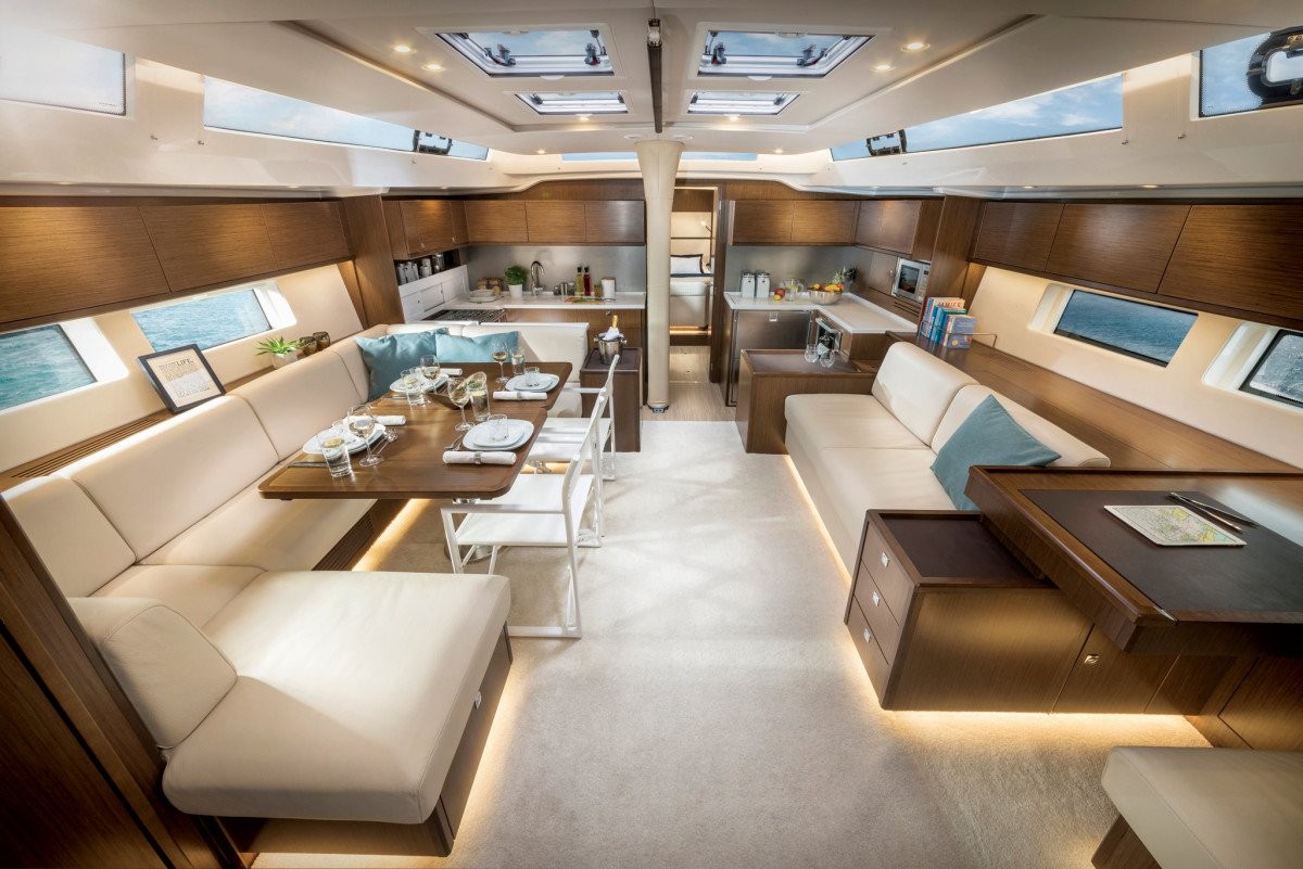 Bavaria C57 Style, Mina | Yacht Charter Croatia
