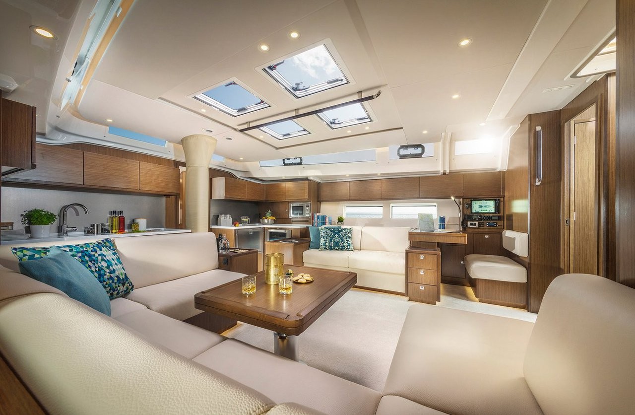 Bavaria C57 Style, Mina | Yacht Charter Croatia