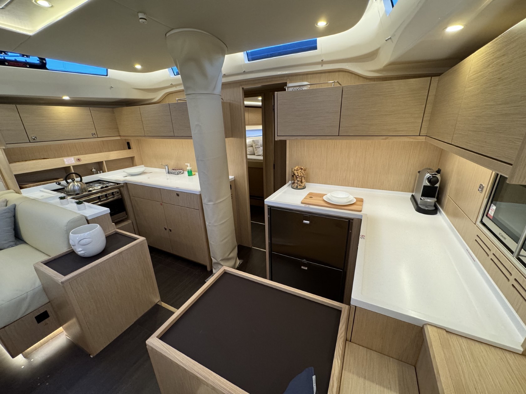 Bavaria C57 Style, Mina | Noleggio di Yacht Croazia