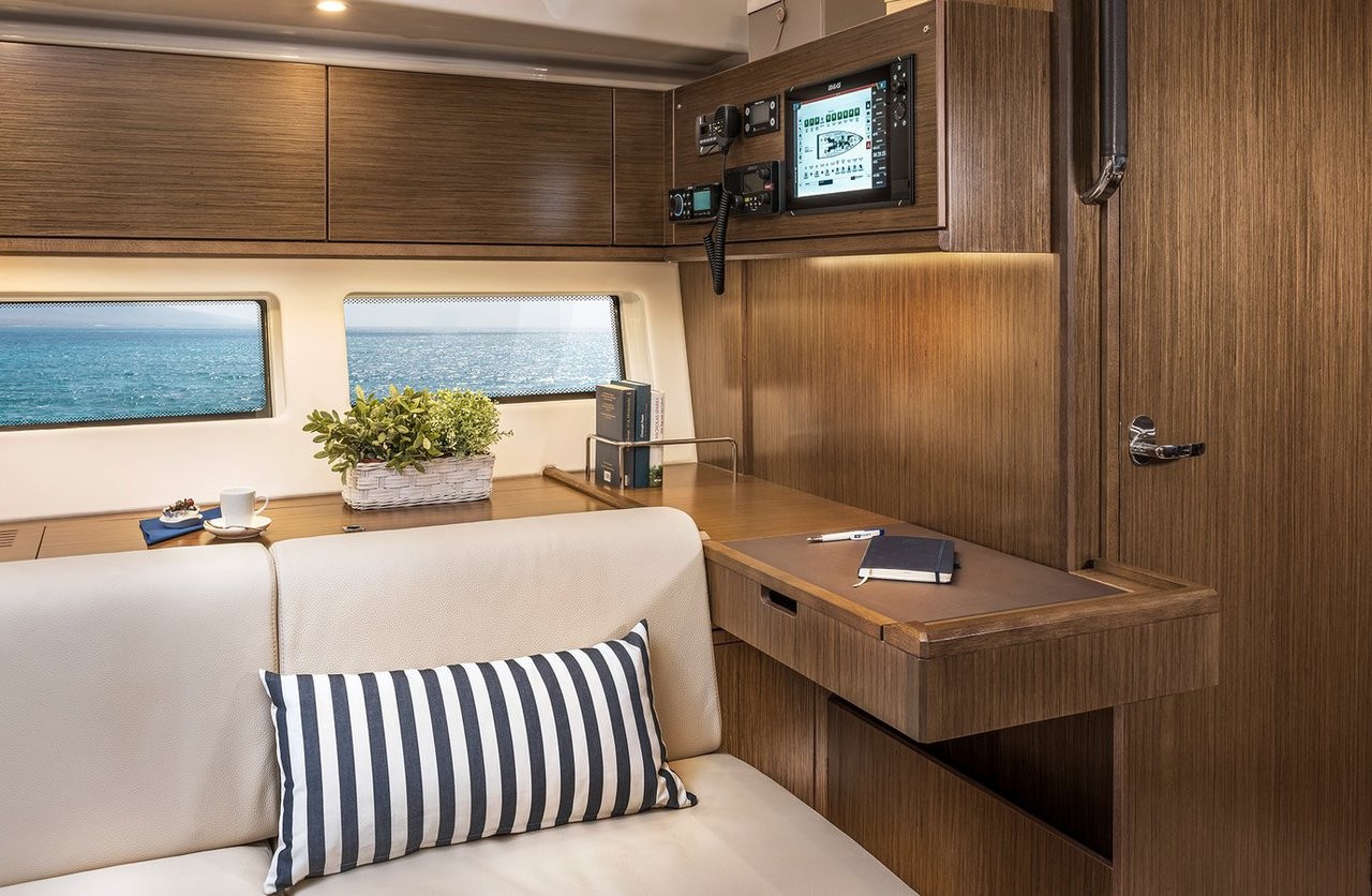 Bavaria C57 Style, Mina | Yacht Charter Croatia