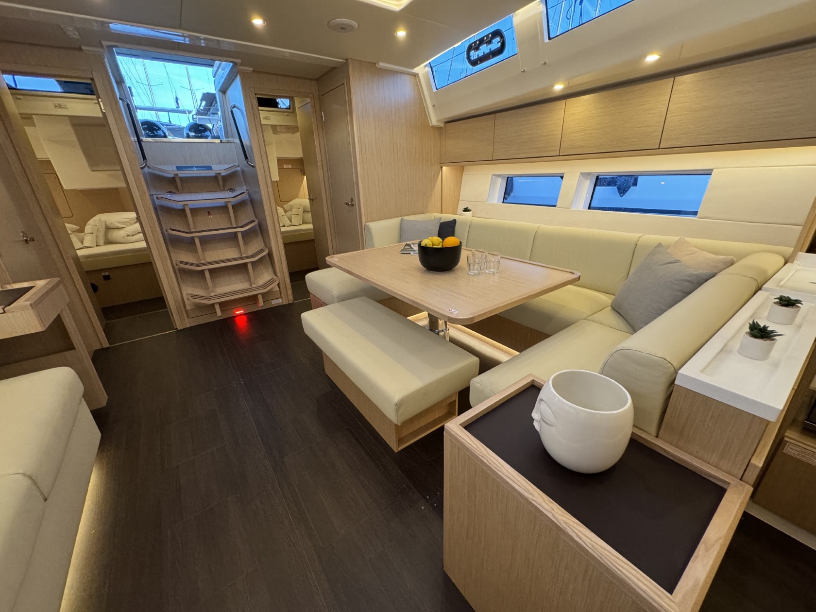 Bavaria C57 Style, Mina | Noleggio di Yacht Croazia