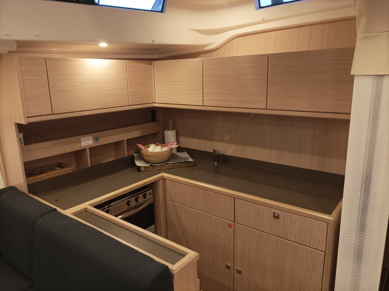 Bavaria C57, Olimp | Yacht Charter Croatia
