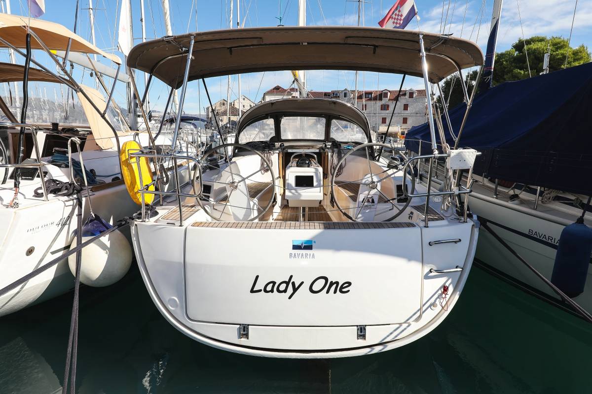 Bavaria Cruiser 34, Lady One | Yacht Charter Croatia
