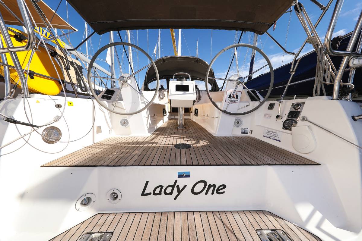 Bavaria Cruiser 34, Lady One | Yacht Charter Croatia