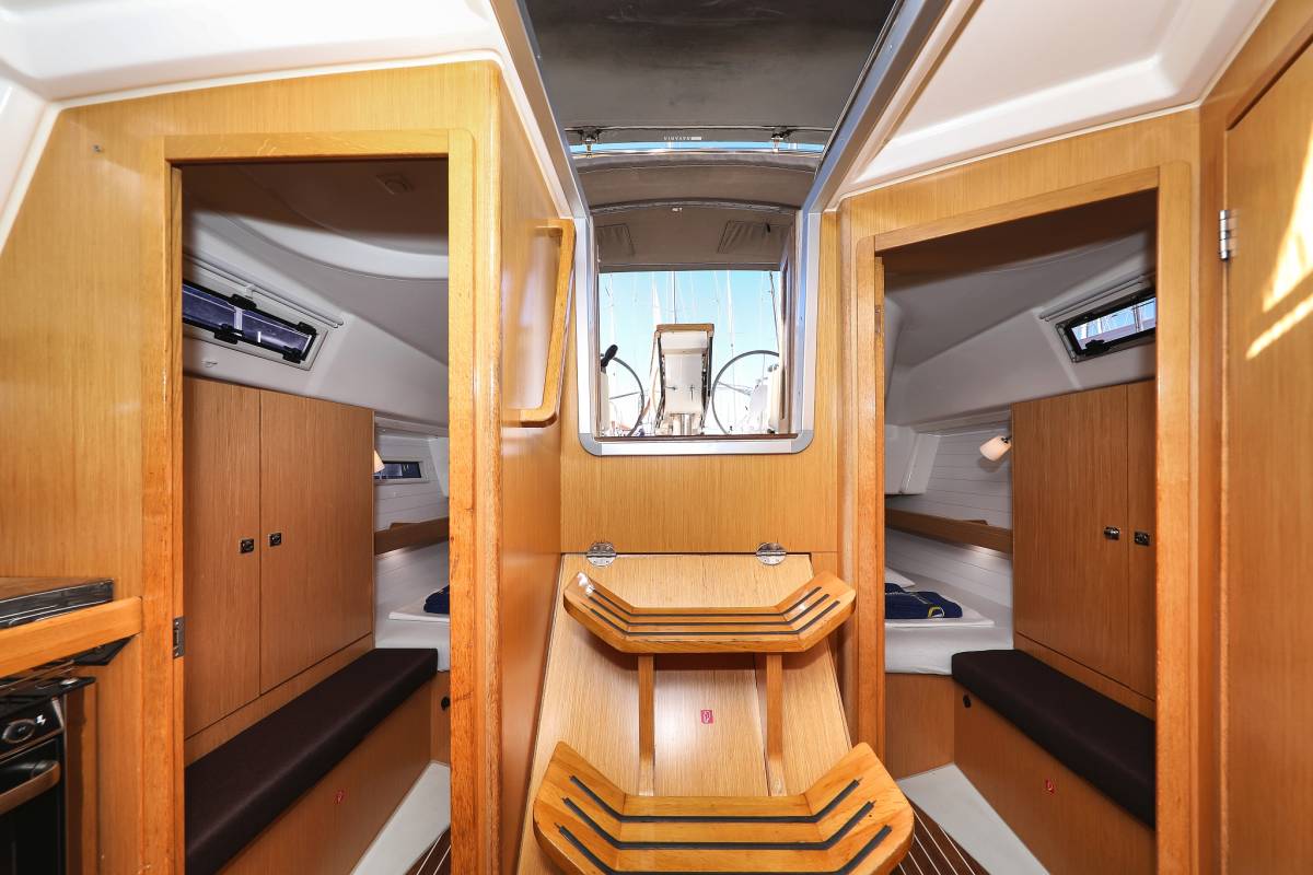 Bavaria Cruiser 34, Lady One | Yacht Charter Croatia