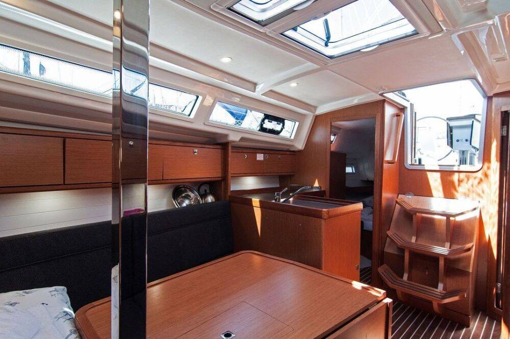 Bavaria Cruiser 34, Adria Tina | Yachtcharter Kroatien