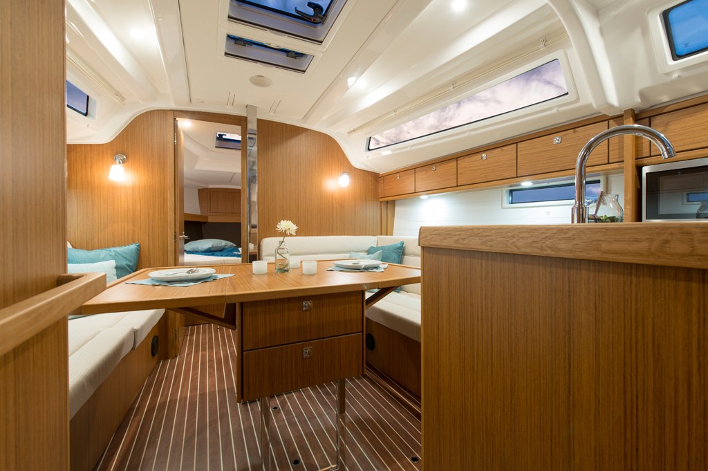 Bavaria Cruiser 37, HAYDN | Yachtcharter Kroatien