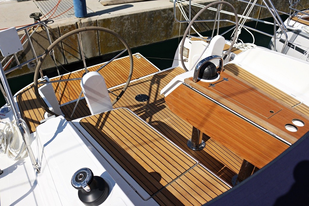 Bavaria Cruiser 37, Julia | Yachtcharter Kroatien