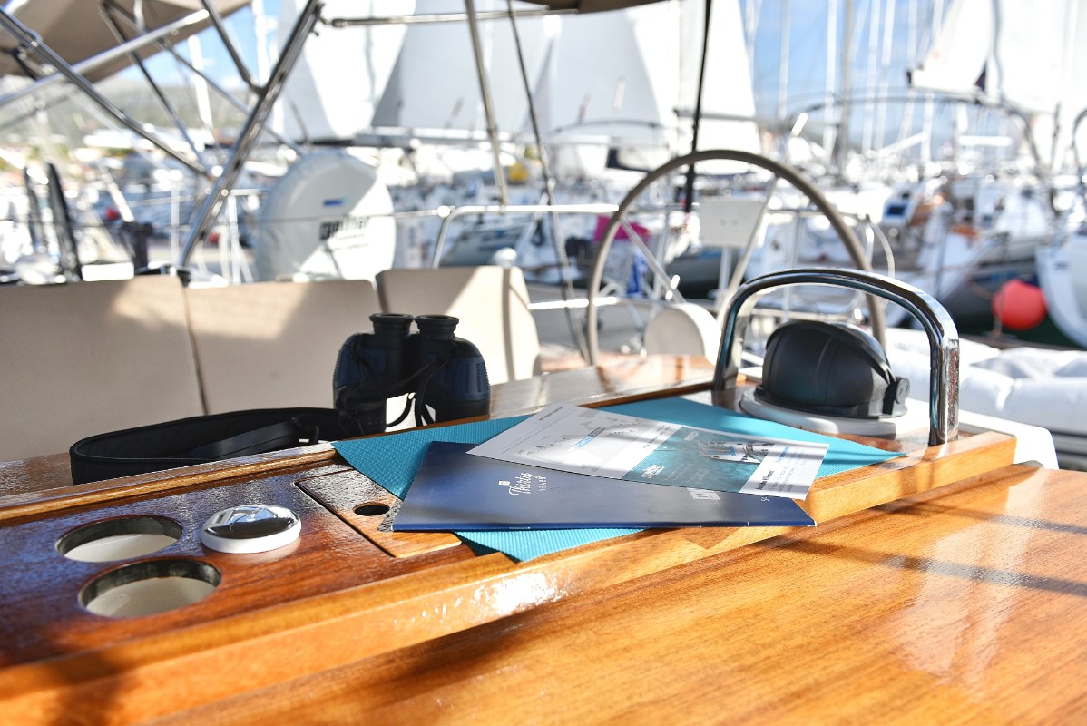 Bavaria Cruiser 37, Sursulapitschi | Yachtcharter Kroatien