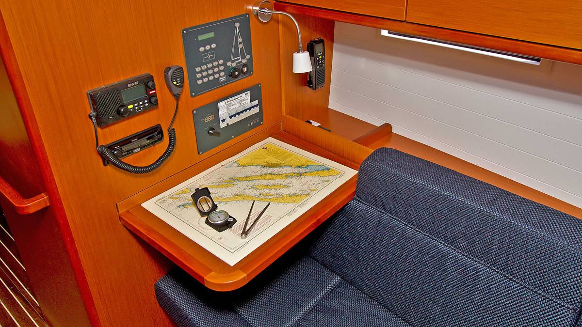 Bavaria Cruiser 37, Evala | Yacht Charter Croatia
