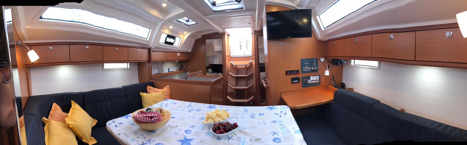 Bavaria Cruiser 37, Lana 3 | Yachtcharter Kroatien