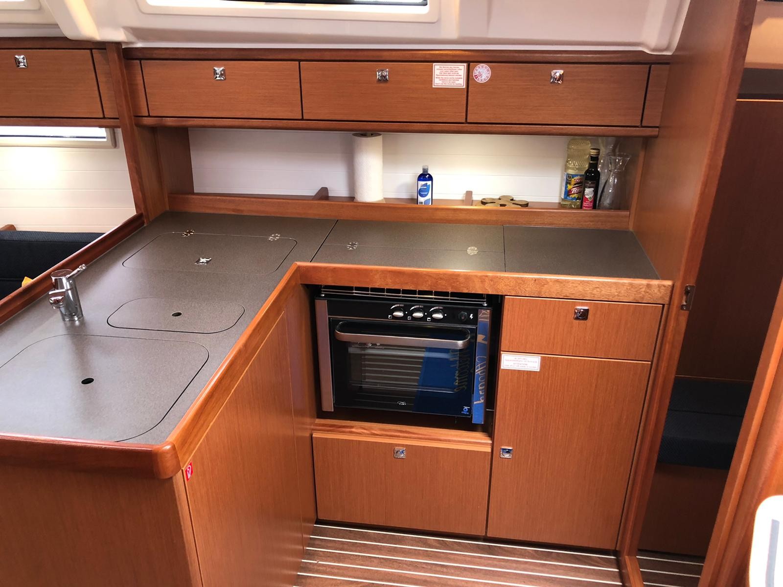 Bavaria Cruiser 37, Lana 3 | Yachtcharter Kroatien