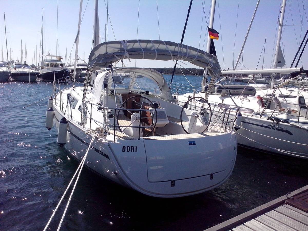 Bavaria Cruiser 37, Dori | Yacht Charter Croatia