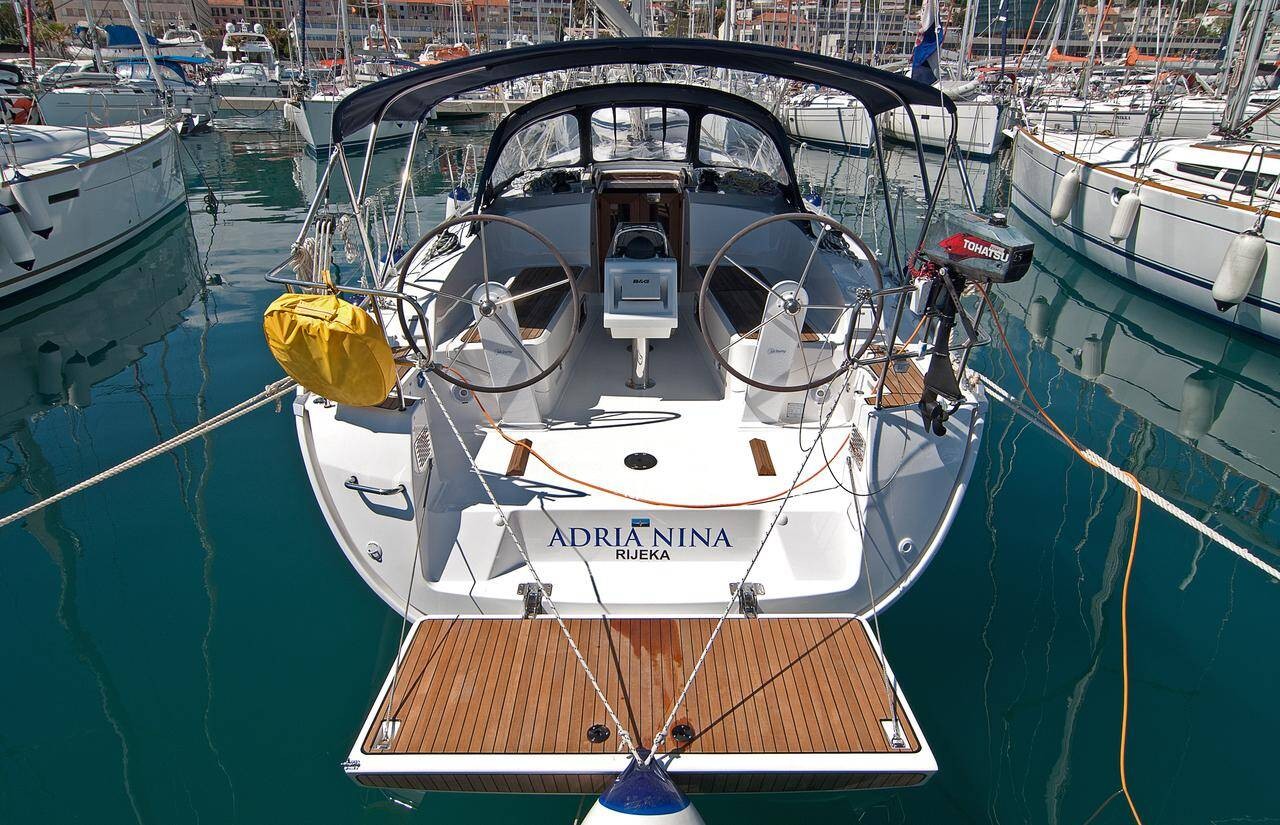 Bavaria Cruiser 37, Adria Nina | Noleggio di Yacht Croazia