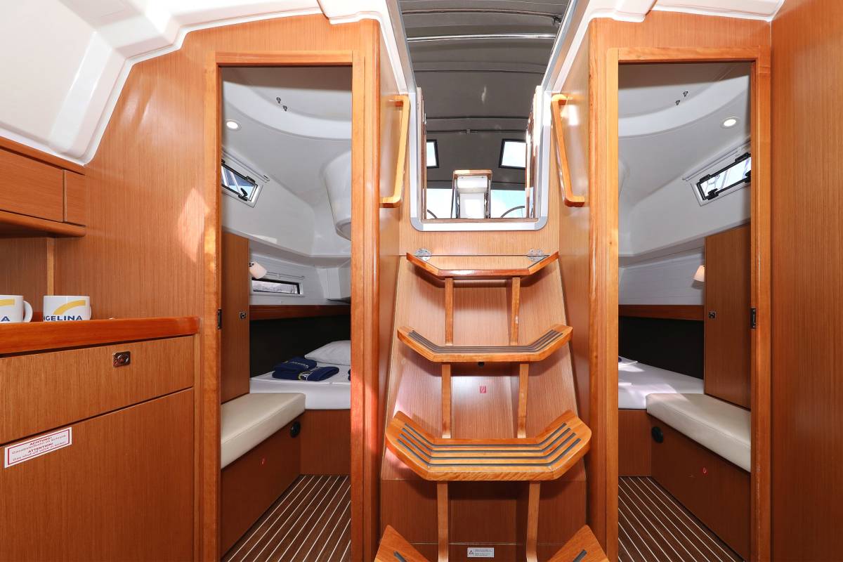 Bavaria Cruiser 37, Sun Course | Yacht Charter Croatia