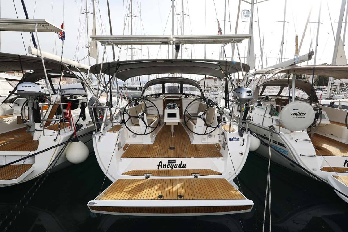 Bavaria Cruiser 41 Style, Anegada | Yacht Charter Croatia