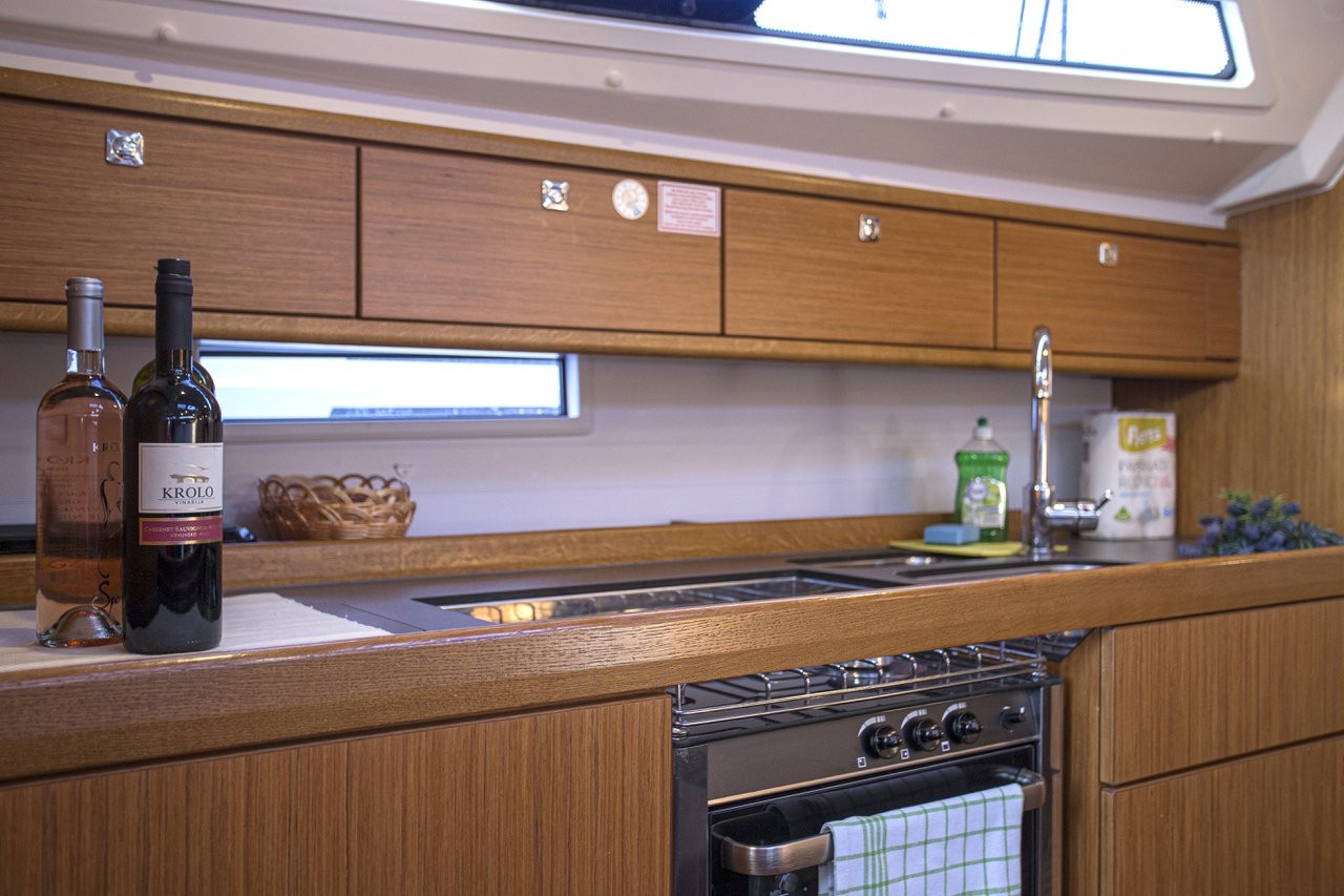 Bavaria Cruiser 41, Instagram | Yacht Charter Croatia