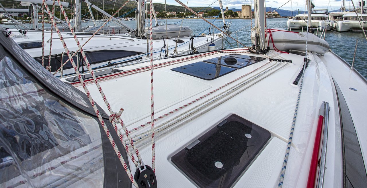 Bavaria Cruiser 41, Instagram | Yacht Charter Croatia