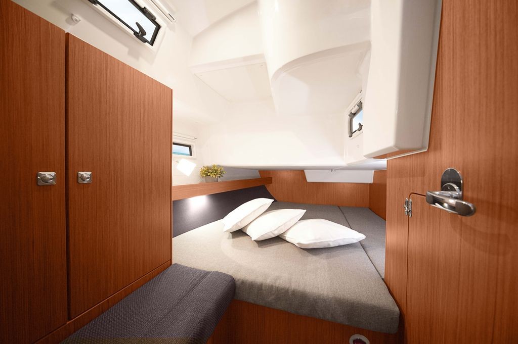 Bavaria Cruiser 41S, Heroes | Yachtcharter Kroatien