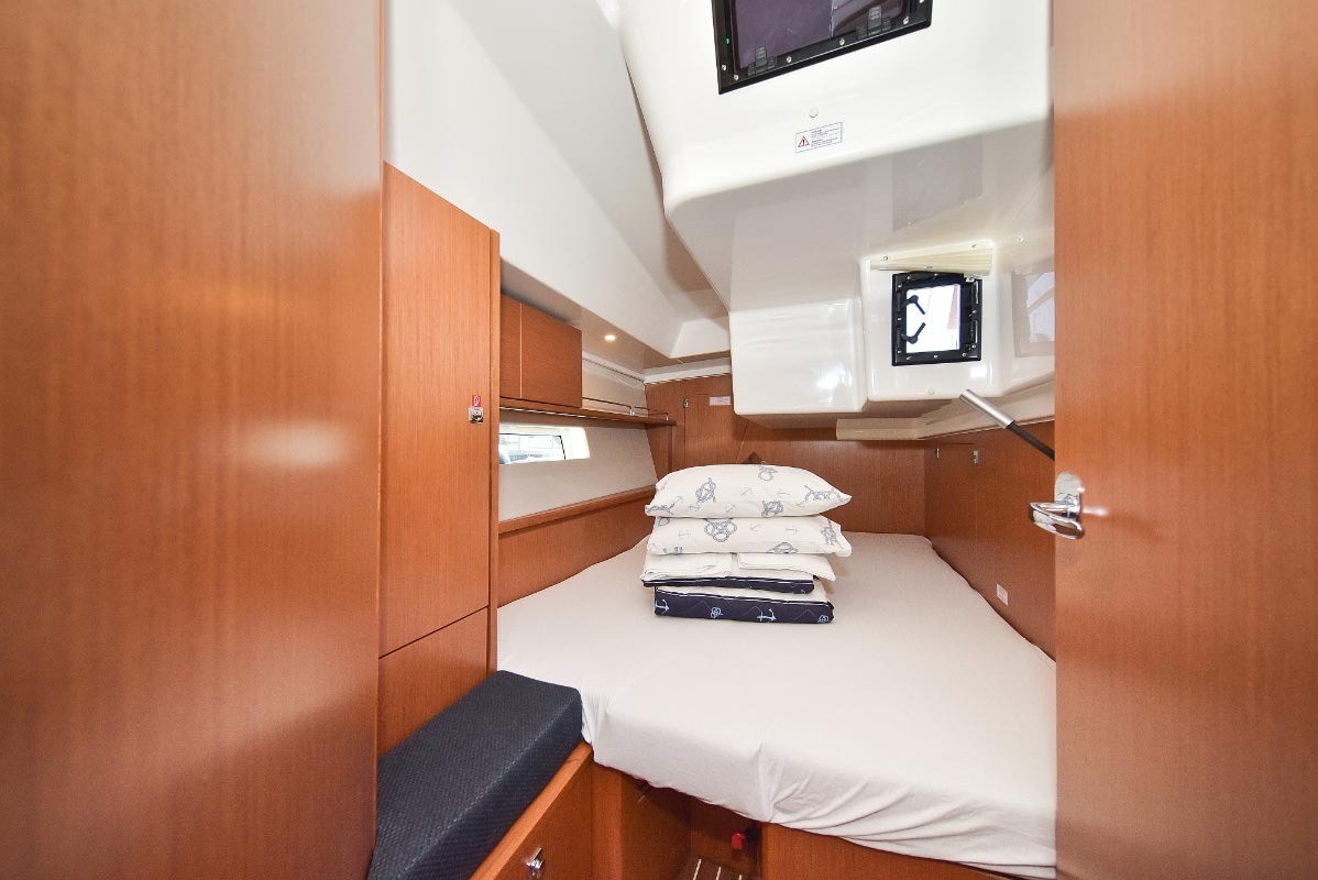 Bavaria Cruiser 45, Nadine | Yacht Charter Croatia