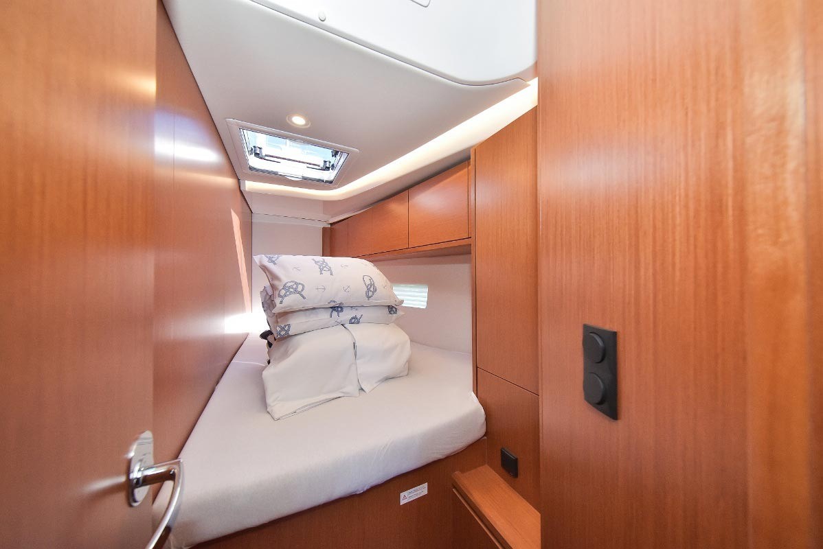 Bavaria Cruiser 45, Nadine | Yacht Charter Croatia