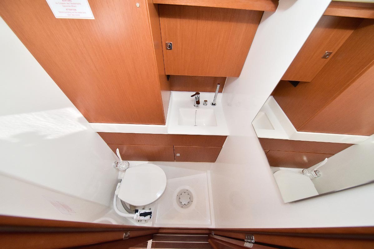 Bavaria Cruiser 45, Nadine | Yacht Charter Croatia
