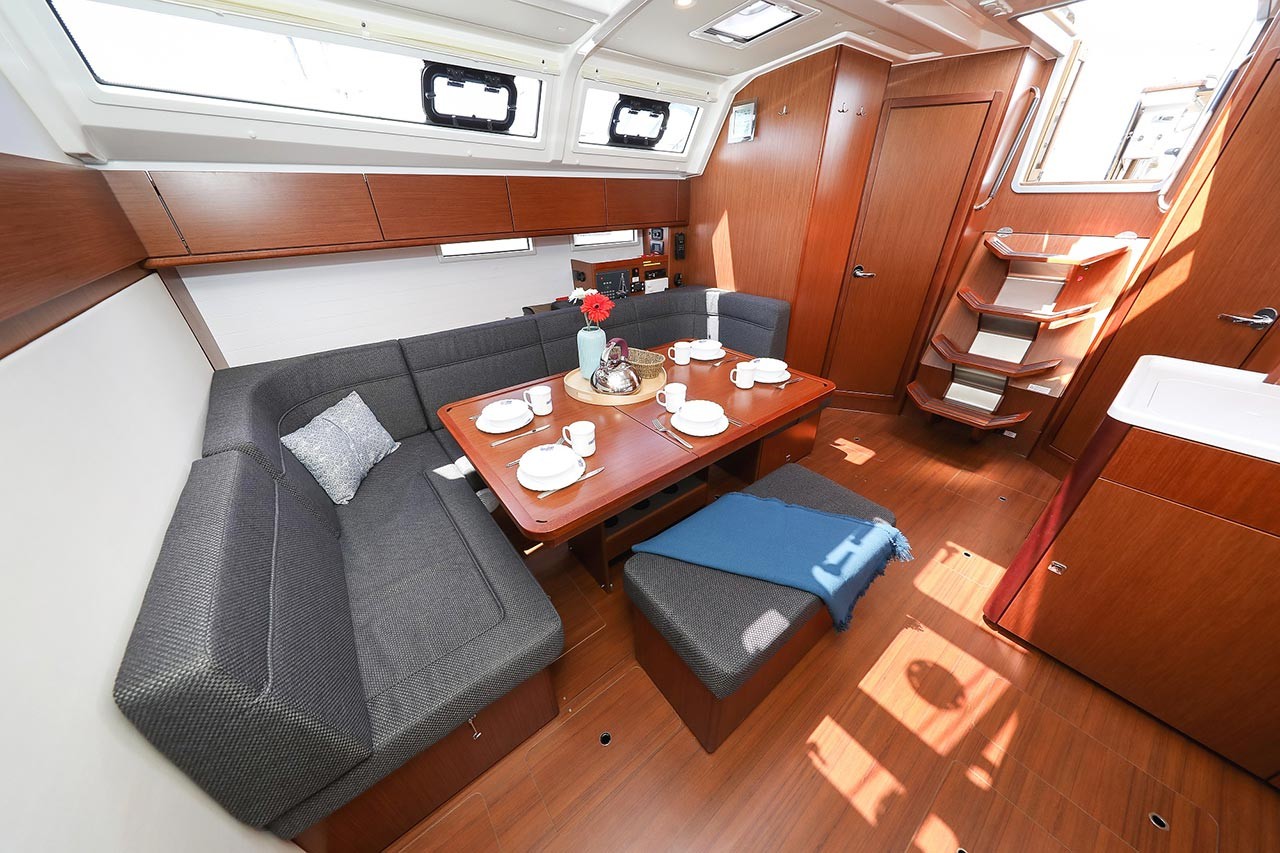 Bavaria Cruiser 46 Style, Sunshine | Yacht Charter Croatia